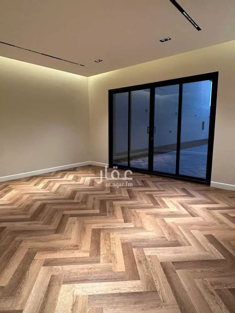 فيلا للبيع في شارع علي بن أسعد الخطيب, حي المهدية, مدينة الرياض, منطقة الرياض