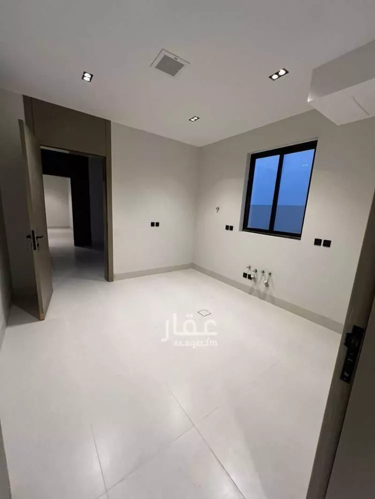 Floor for Sale in Riyadh Dahiat Namar 9