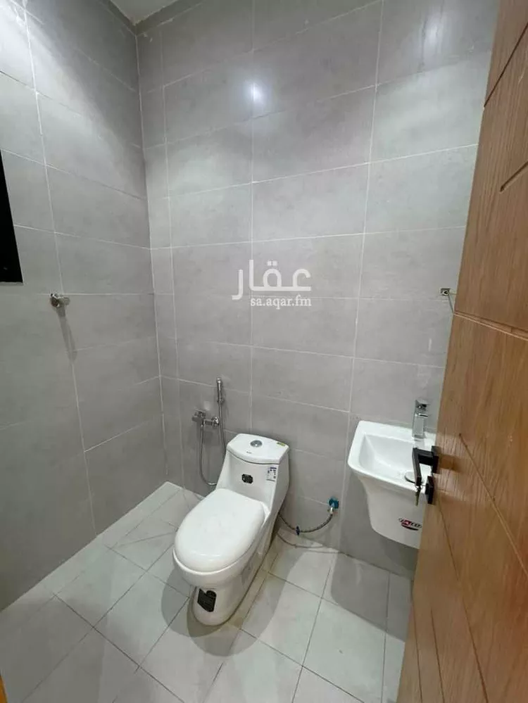 دور للبيع في شارع جبل الأسودة, حي القادسية, مدينة الرياض, منطقة الرياض 7