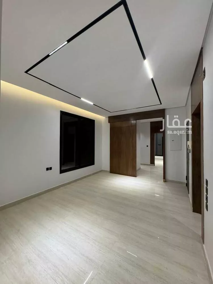 Floor for Sale in Riyadh Al Maizilah 8