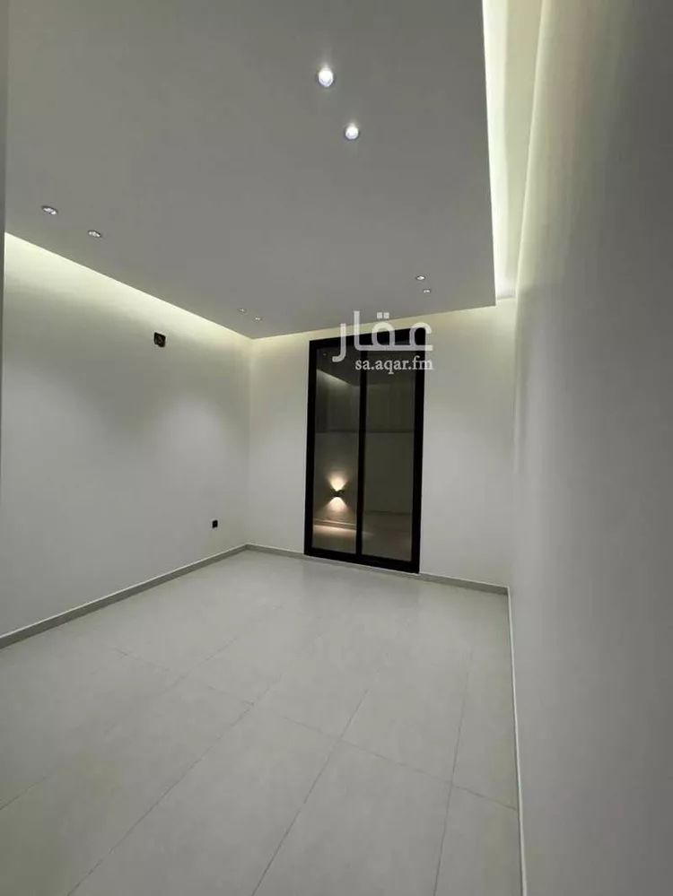 Floor for Sale in Riyadh King Faisal 7
