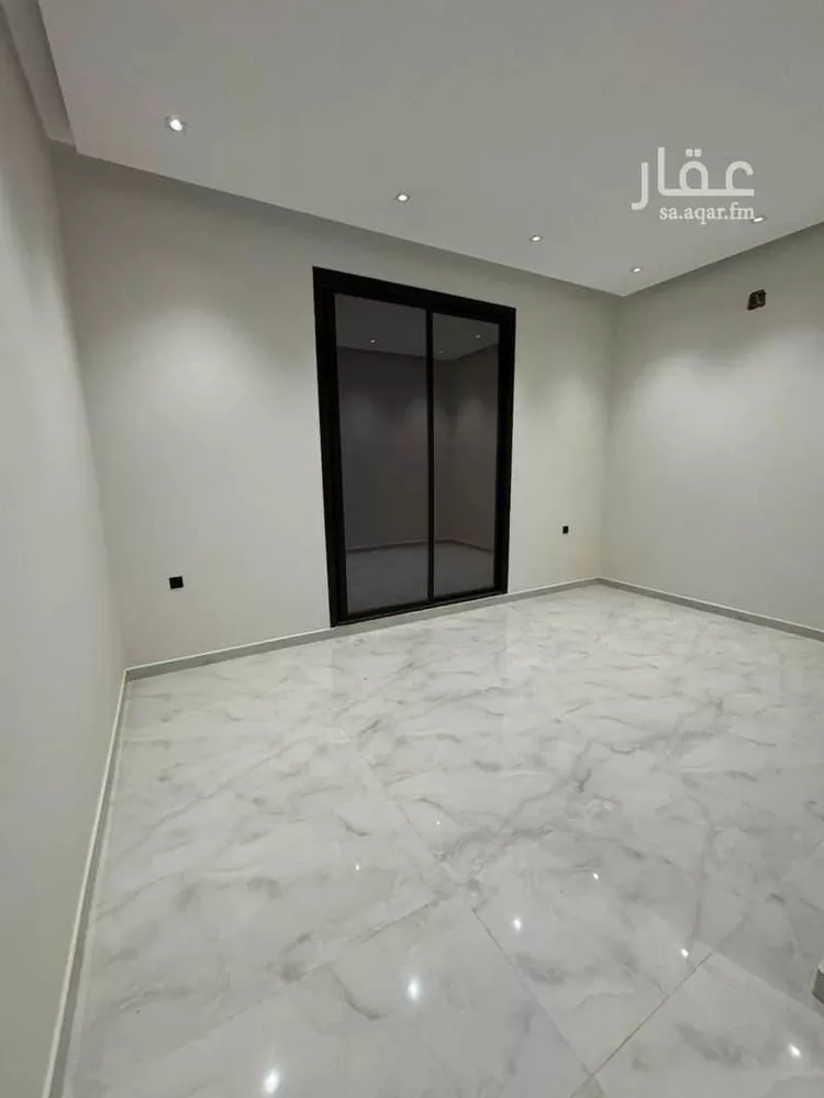 دور للبيع في شارع الامام عبدالله بن سعود بن عبدالعزيز, حي القادسية, مدينة الرياض, منطقة الرياض صورة 4
