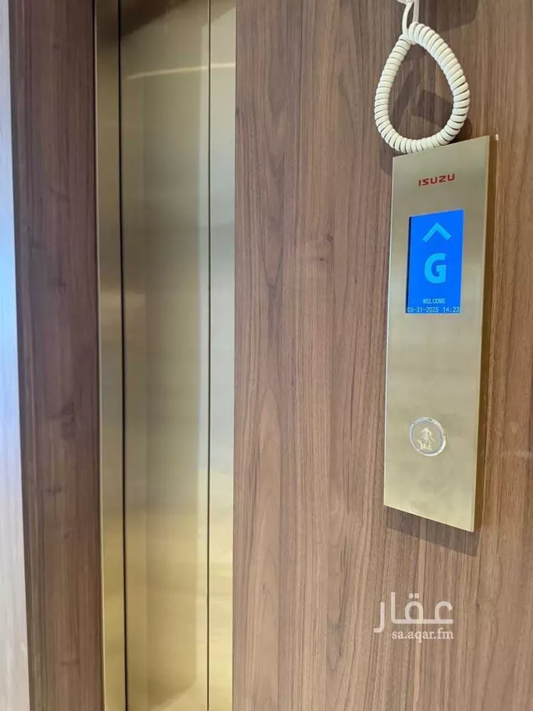 عمارة للبيع في شارع ابن الهيثم, مدينة الظهران, المنطقة الشرقية صورة 2