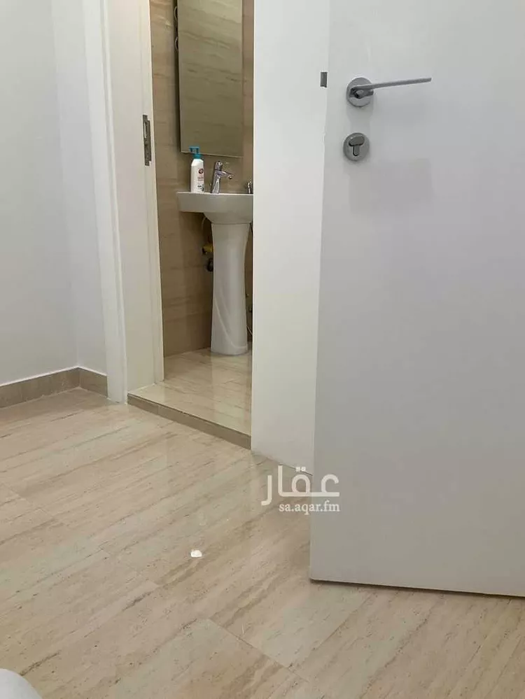 فيلا للإيجار في شارع الملك محمد الخامس, حي السليمانية, مدينة الرياض, منطقة الرياض 10