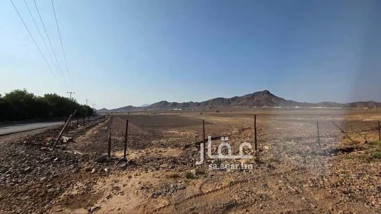 أرض للبيع في حي القبيبة, مدينة المدينة المنورة, منطقة المدينة المنورة صورة 2