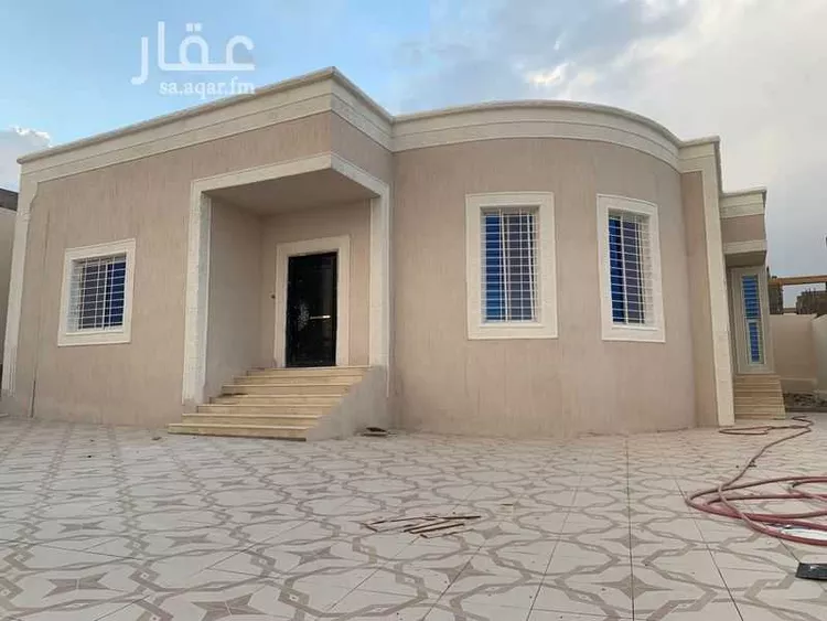 فيلا للإيجار في النماص صورة 2