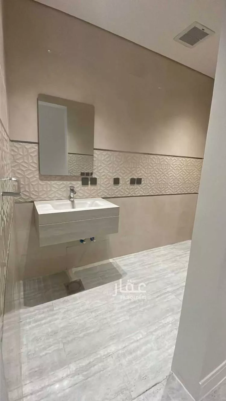 شقة للبيع في شارع عبدالله المخضوب, حي الفلاح, مدينة الرياض, منطقة الرياض صورة 2