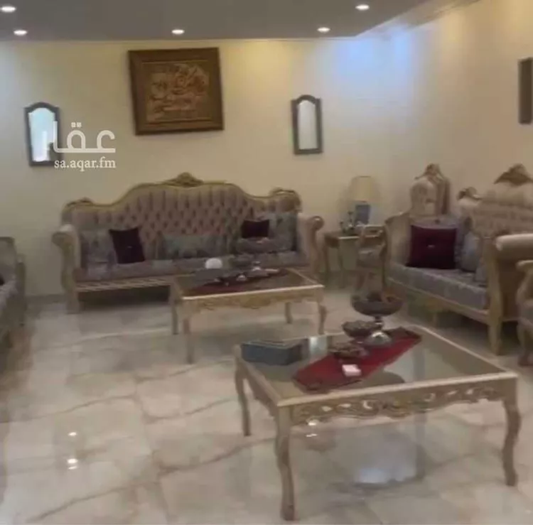 فيلا للبيع في شارع يزيد المحاربي, حي إشبيلية, مدينة الرياض, منطقة الرياض صورة 2