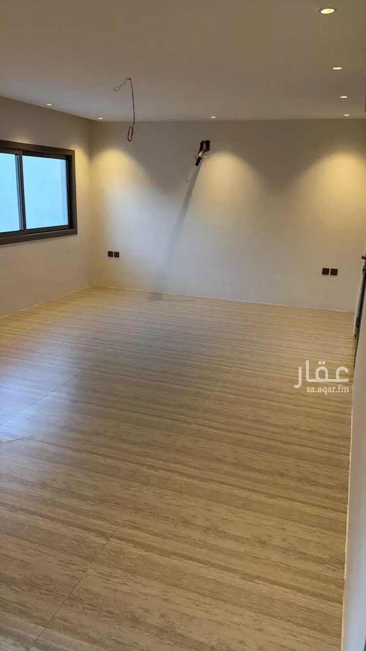 فيلا للإيجار في شارع ذات السلاسل, حي العليا, مدينة الرياض, منطقة الرياض صورة 2