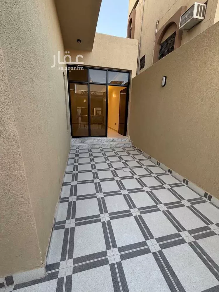 دور للبيع في شارع النابغة الذبياني, حي الزهرة, مدينة الرياض, منطقة الرياض صورة 5