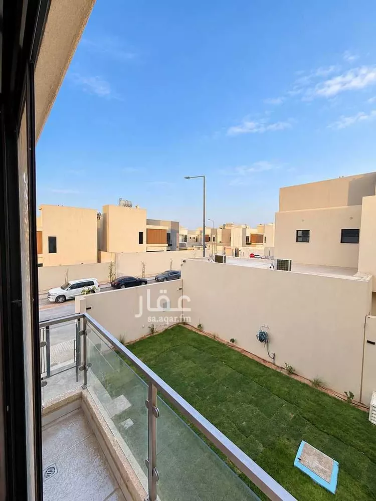 فيلا للإيجار في شارع المشرقية, حي الجنادرية, مدينة الرياض, منطقة الرياض 18