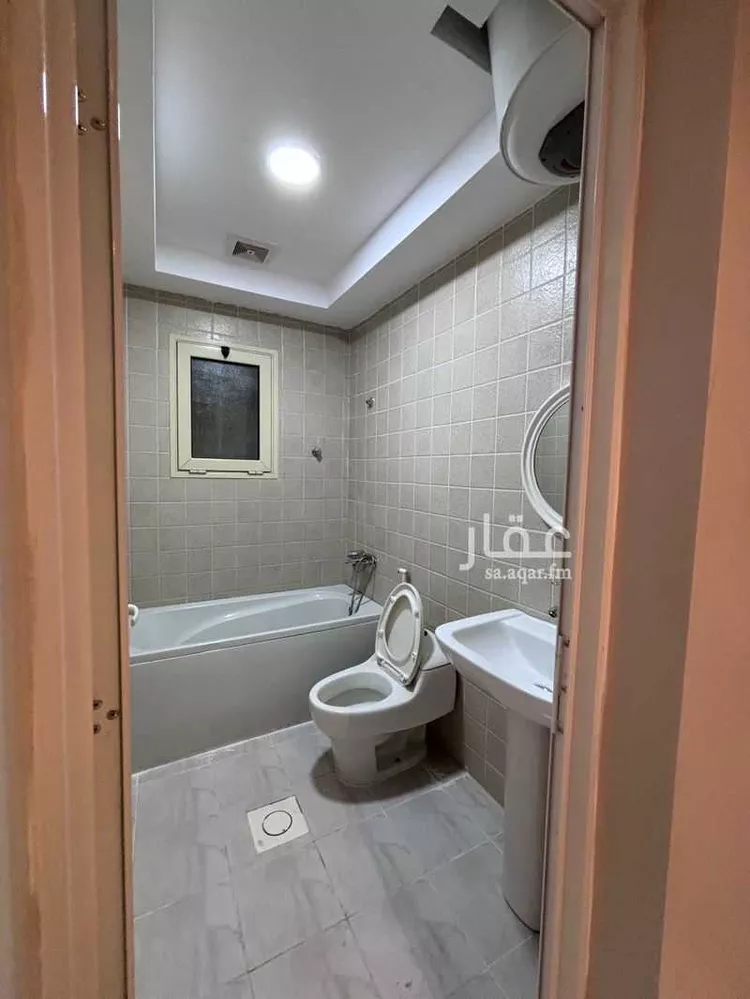 شقة للبيع في شارع جلمودة, حي هجر, مدينة الدمام, المنطقة الشرقية صورة 4