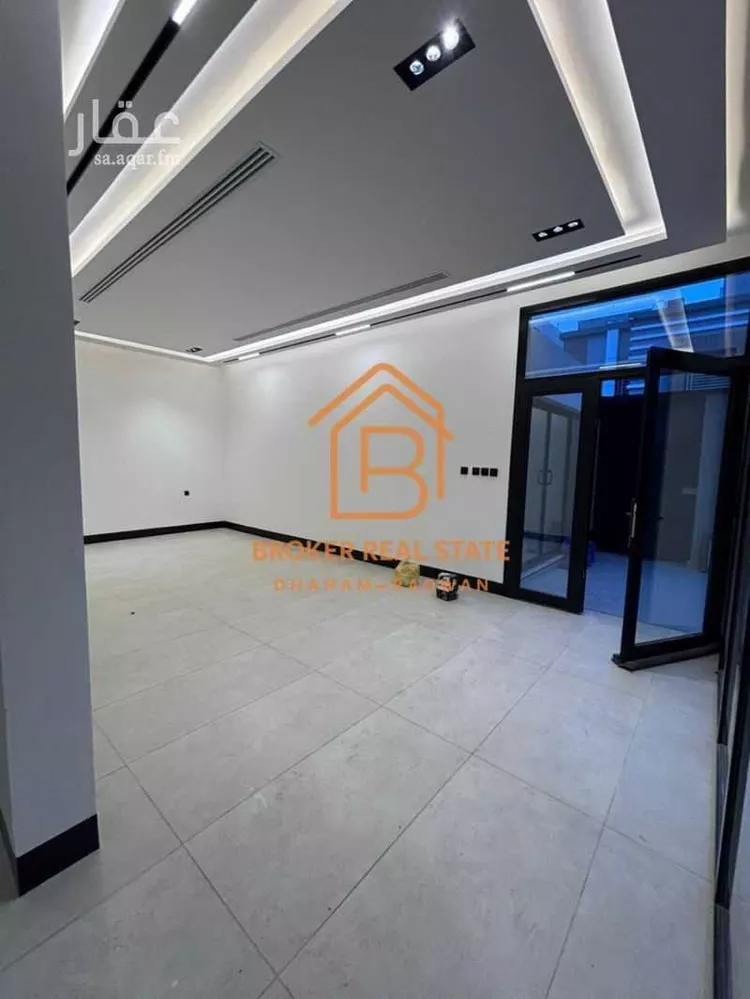 فيلا للإيجار في شارع النابغة الغنوي, حي الرمال, مدينة الرياض, منطقة الرياض صورة 2