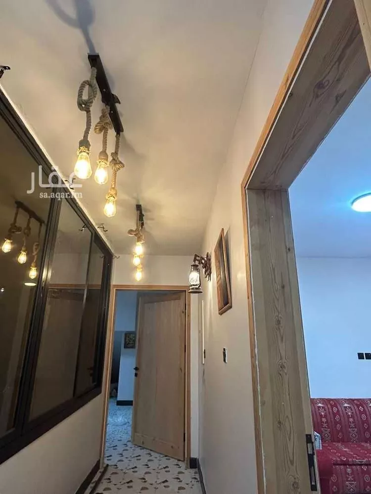 Floor for Rent in Duba Al Balad 7