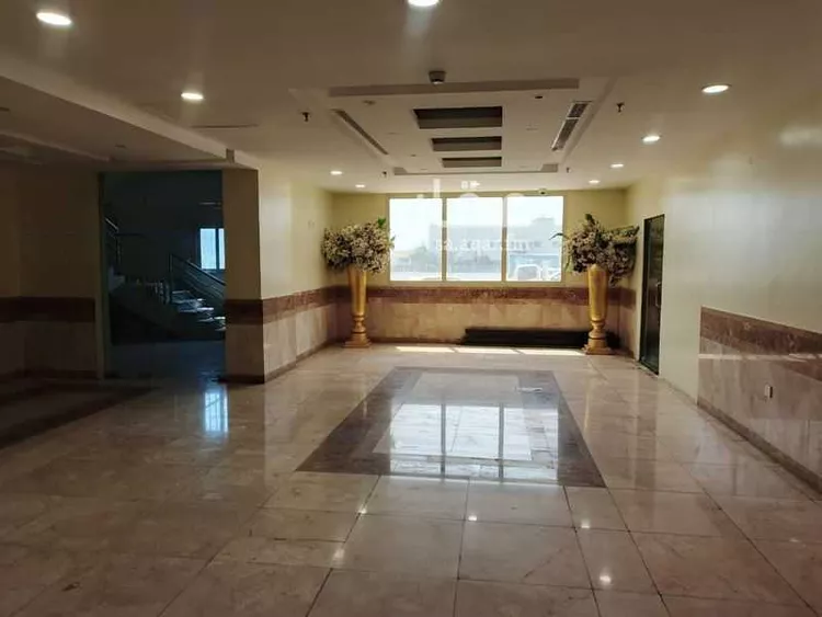 عمارة للبيع في شارع طريق الملك عبدالعزيز, حي الزهور, مدينة جازان, منطقة جازان صورة 4