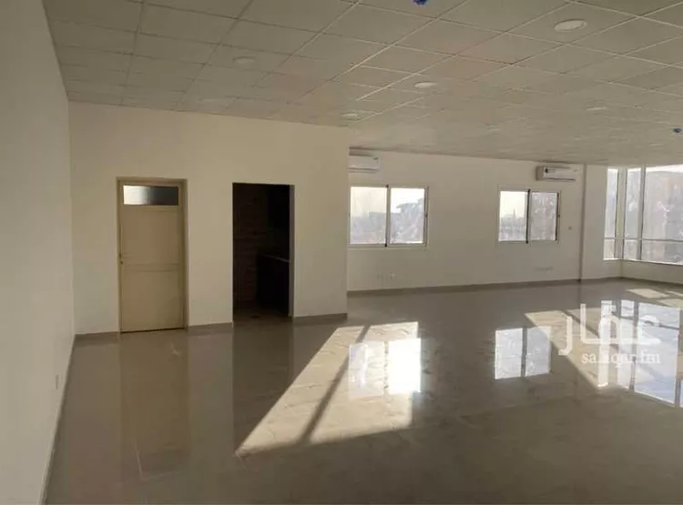 مكتب تجاري للإيجار في شارع طريق الملك سعود الفرعي, حي المحمدية, مدينة الدمام, المنطقة الشرقية صورة 2