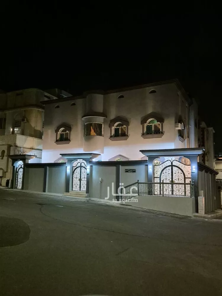 فيلا للبيع في شارع ميسرة العبسى, حي القطبية الشرقية, مدينة امارة منطقة مكة المكرمة - الطائف, منطقة مكة المكرمة صورة 2