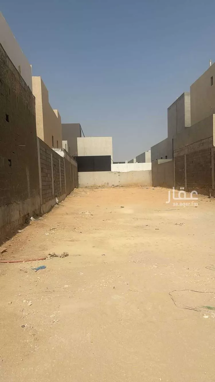 أرض للبيع في شارع رحمة الله السندي, حي عكاظ, مدينة الرياض, منطقة الرياض