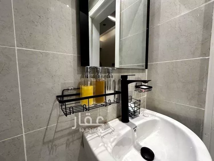 شقة مفروشة للحجز في شارع عبدالله بن شهيوين ، حي الملقا ، الرياض ، منطقة الرياض صورة 3