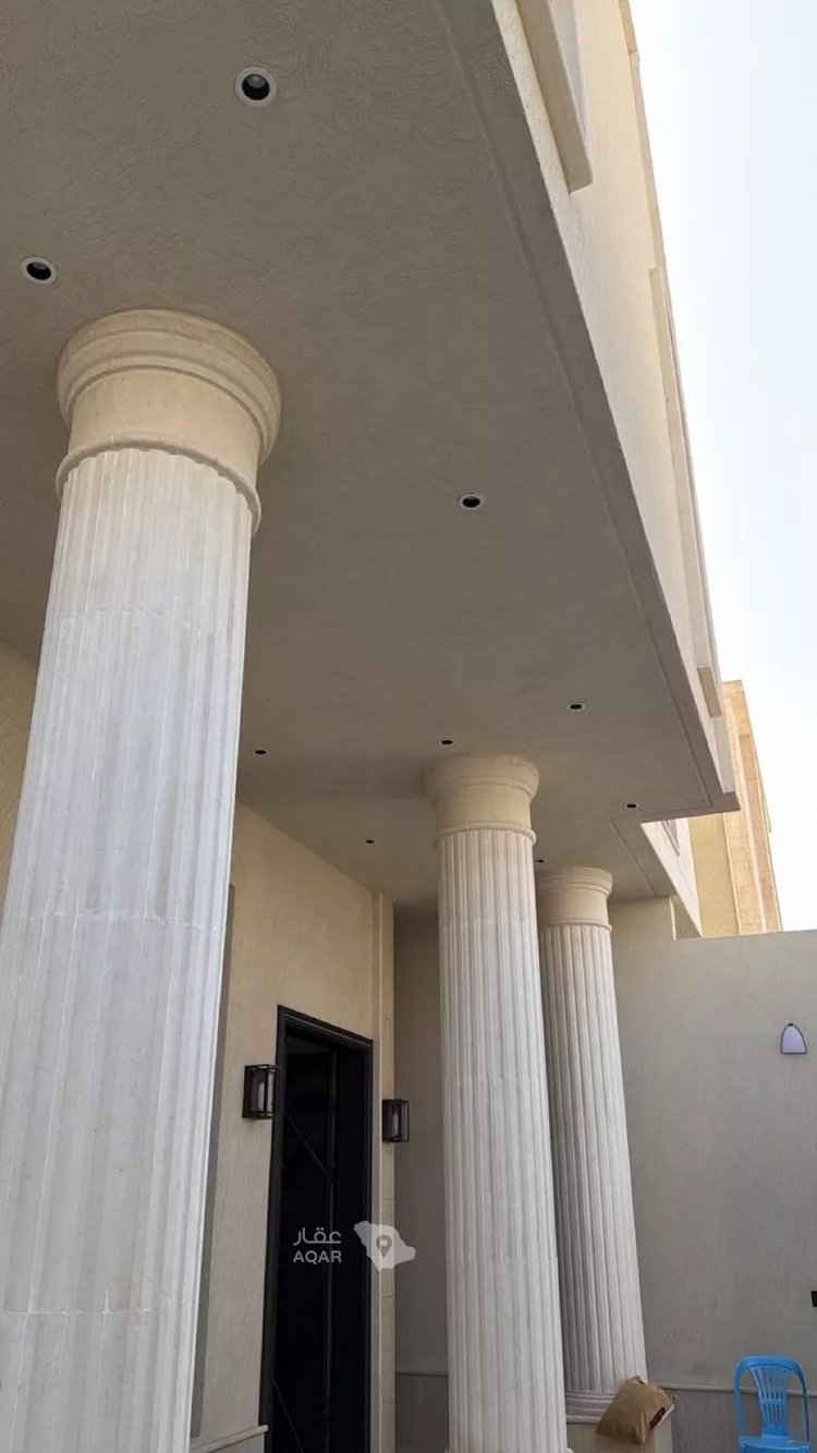 Floor for Rent in Riyadh Al Arid 3