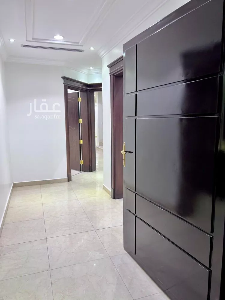 فيلا للإيجار في شارع الجنادرية, حي الياسمين, مدينة الرياض, منطقة الرياض صورة 3