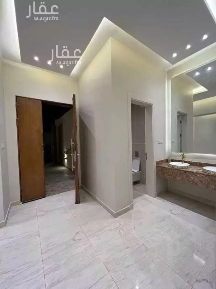 فيلا للإيجار في شارع أحمد بن عبدالله العجلي, حي العارض, مدينة الرياض, منطقة الرياض