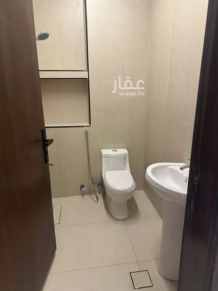 شقة للإيجار في شارع ابي بكر الصديق الفرعي, حي المصيف, مدينة الرياض, منطقة الرياض صورة 2