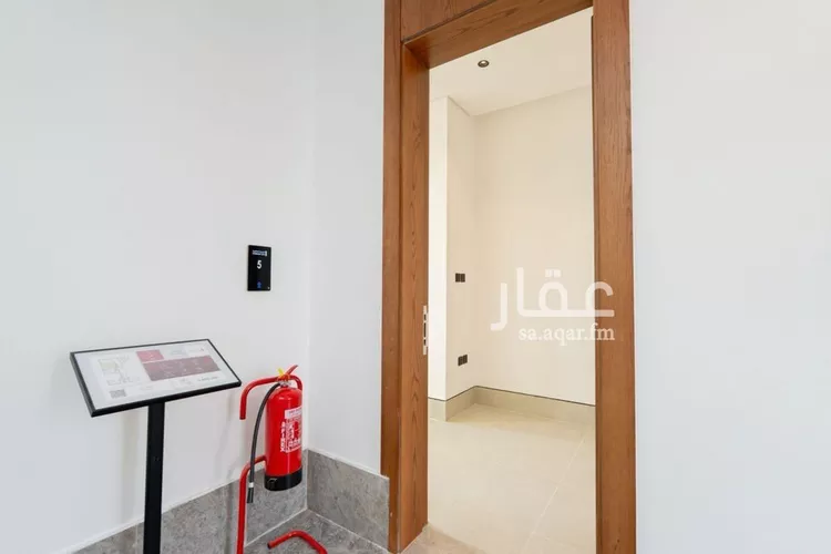 شقة للبيع في شارع علي الظاهري, حي العارض, مدينة الرياض, منطقة الرياض 6