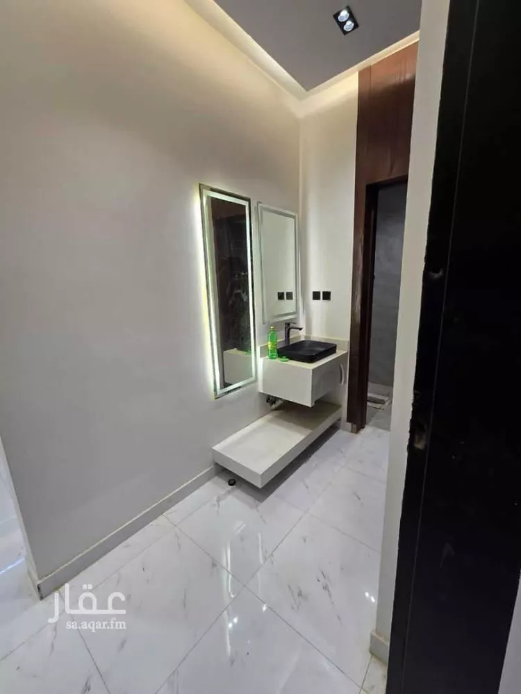 دور للبيع في شارع أحمد بن سليمان الباجي, حي الرمال, مدينة الرياض, منطقة الرياض