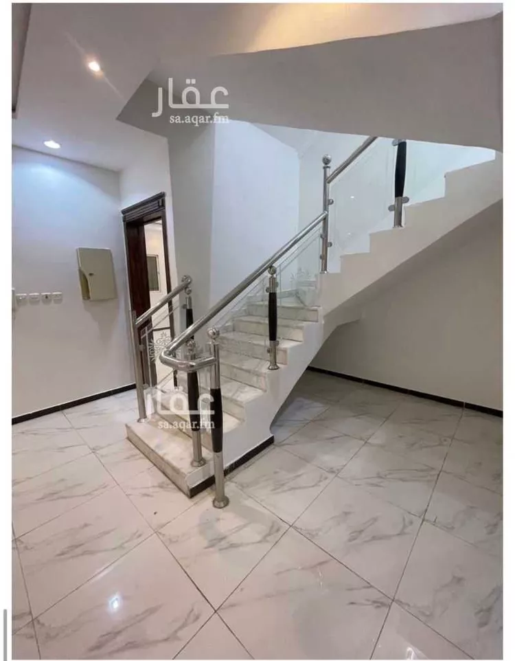 فيلا للبيع في شارع أبي الفضل الموفق, حي الرمال, مدينة الرياض, منطقة الرياض صورة 3