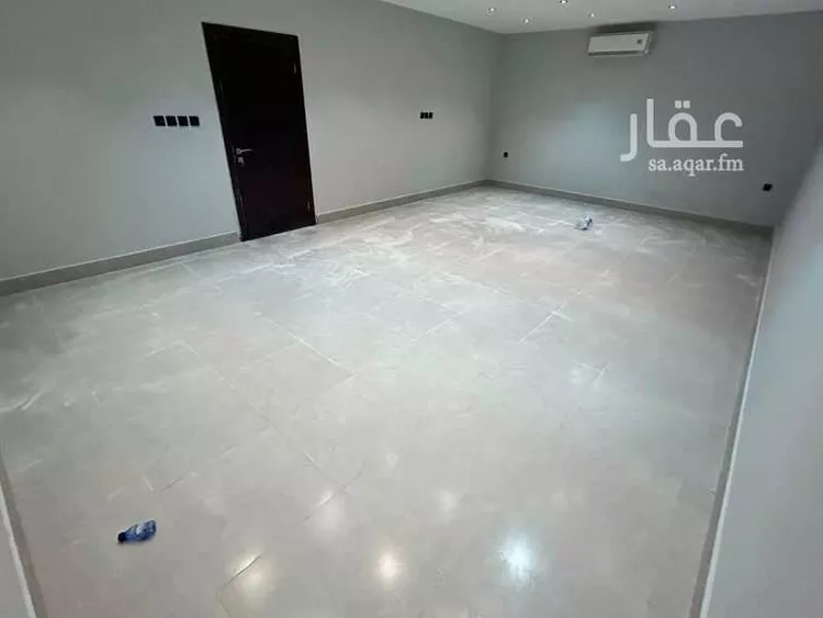 عمارة للإيجار في شارع عثمان الدرني, حي المطار, مدينة المجمعة, منطقة الرياض صورة 2