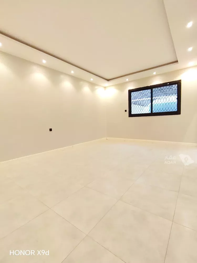 فيلا للإيجار في شارع حارثة بن سهل, حي الورود, مدينة الرياض, منطقة الرياض صورة 2