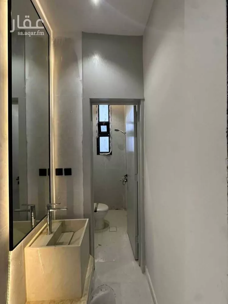 Floor for Sale in Riyadh Tuwaiq 16