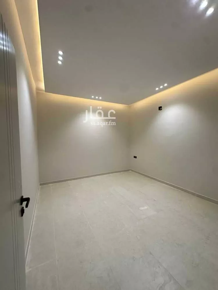 Floor for Sale in Riyadh Tuwaiq 10