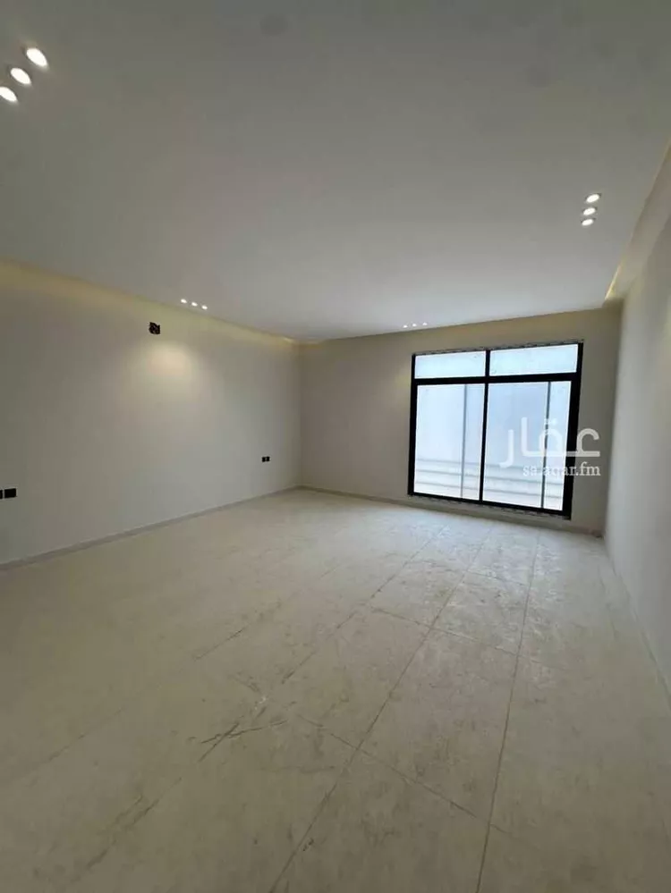 Floor for Sale in Riyadh Tuwaiq 18