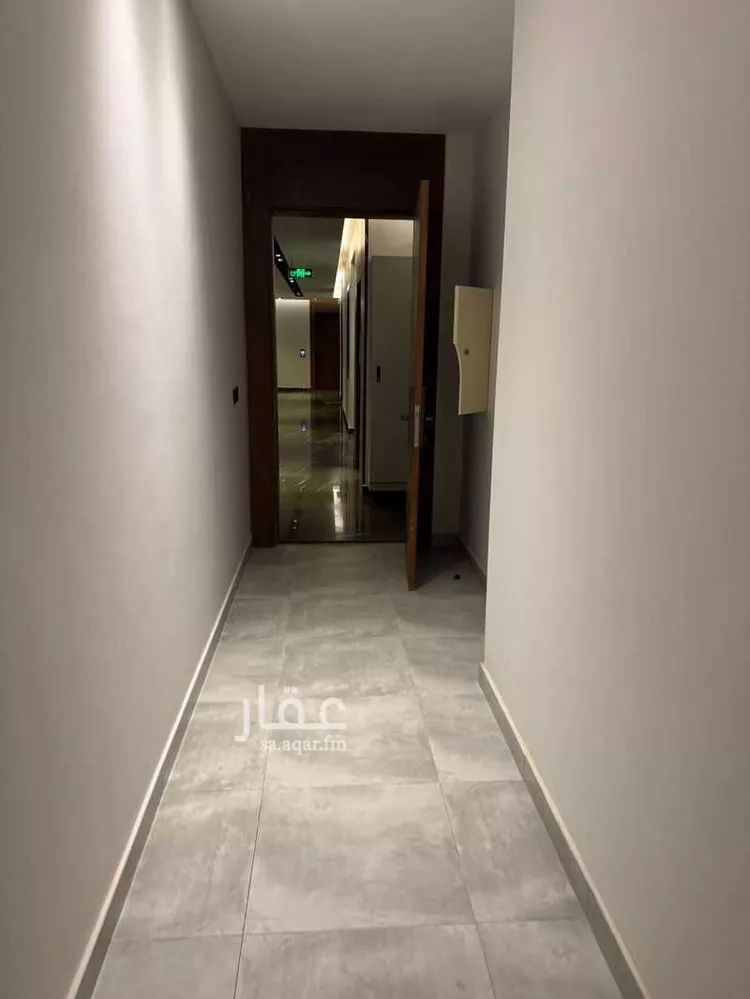 شقة للإيجار في شارع الأمير يزيد بن عبدالله بن عبدالرحمن, حي الملقا, مدينة الرياض, منطقة الرياض 1 صورة