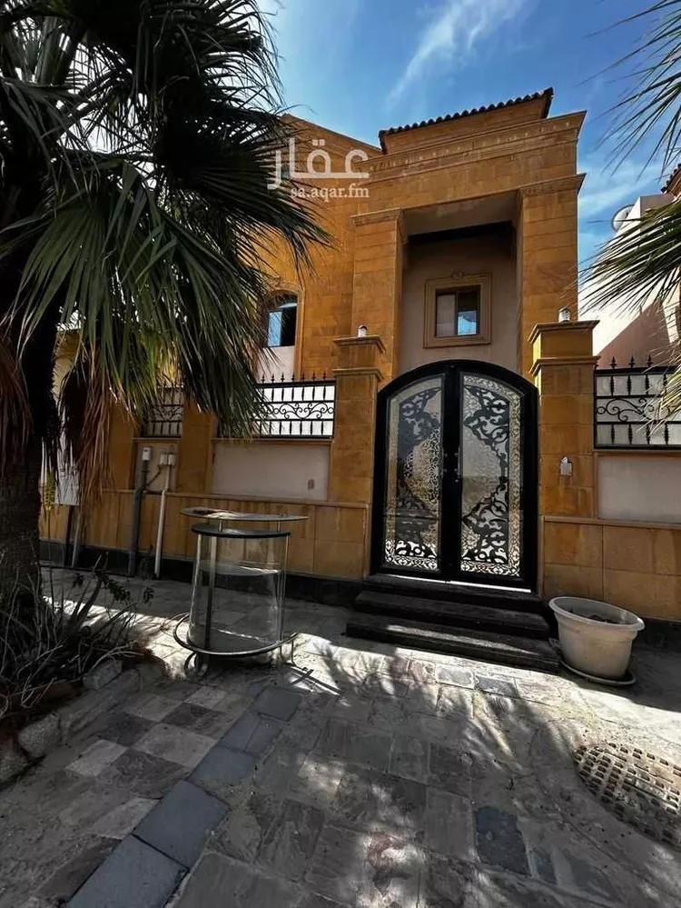 فيلا للبيع في شارع تميم ابن ابي الفتوح, حي الدوحة الجنوبية, مدينة الظهران, المنطقة الشرقية صورة 2