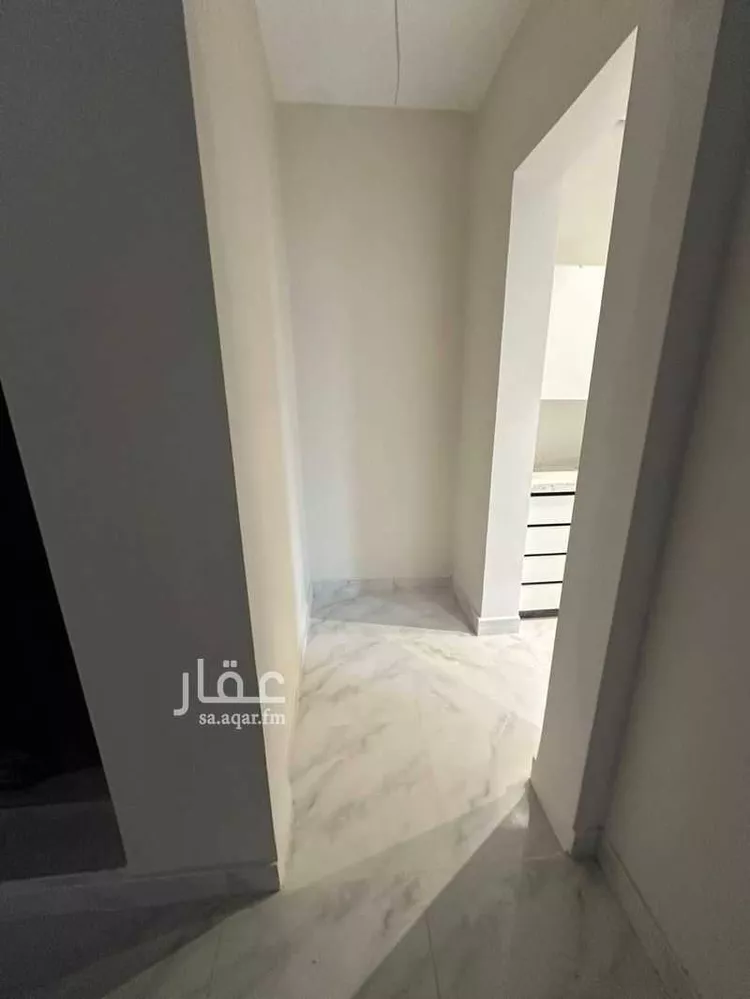 غرفة للإيجار في شارع ثعلبة بن سعد الخزرجي, حي العارض, مدينة الرياض, منطقة الرياض