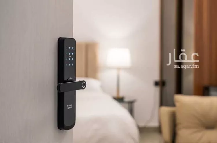 شقة للإيجار في شارع محمد بن عبدالعزيز الدغيثر, حي الملقا, مدينة الرياض, منطقة الرياض صورة 2