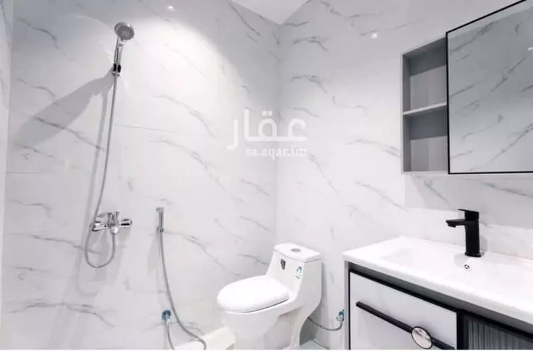 شقة للإيجار في شارع محمد بن عبدالعزيز الدغيثر, حي الملقا, مدينة الرياض, منطقة الرياض صورة 3