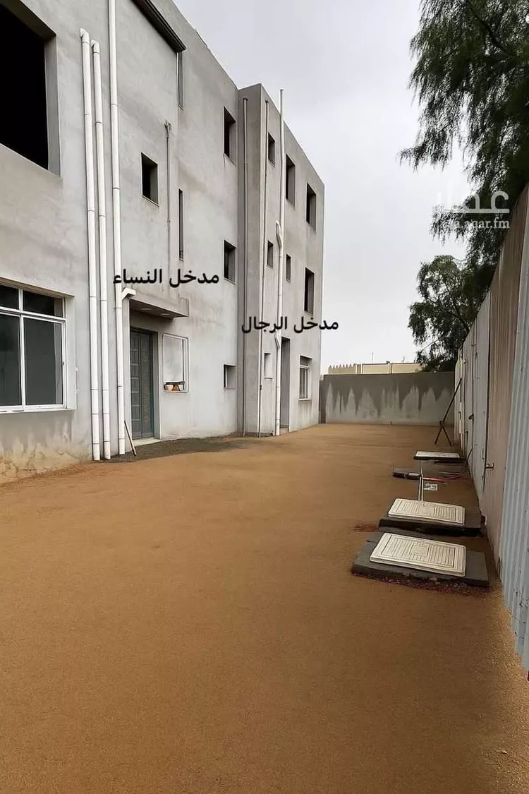 عمارة للبيع في شارع عبدالرحمن الاشعري ، حي الخالدية ، ابها ، منطقة عسير