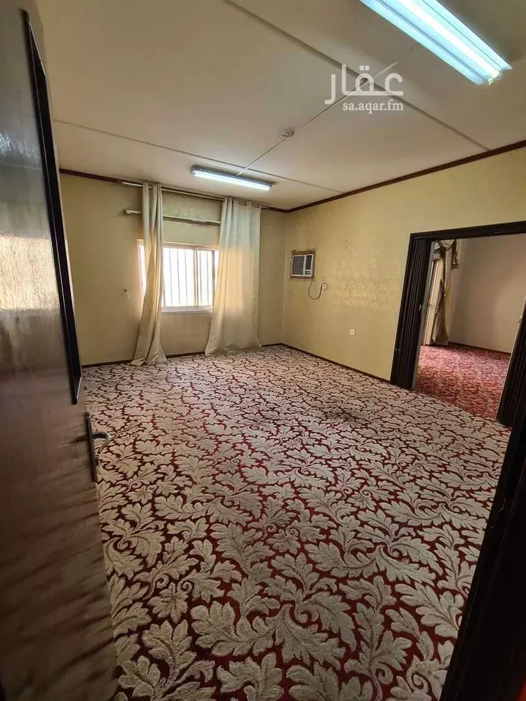 شقة للبيع في شارع مجمع السنابل ، حي الاسكان ، الدمام ، الدمام صورة 2