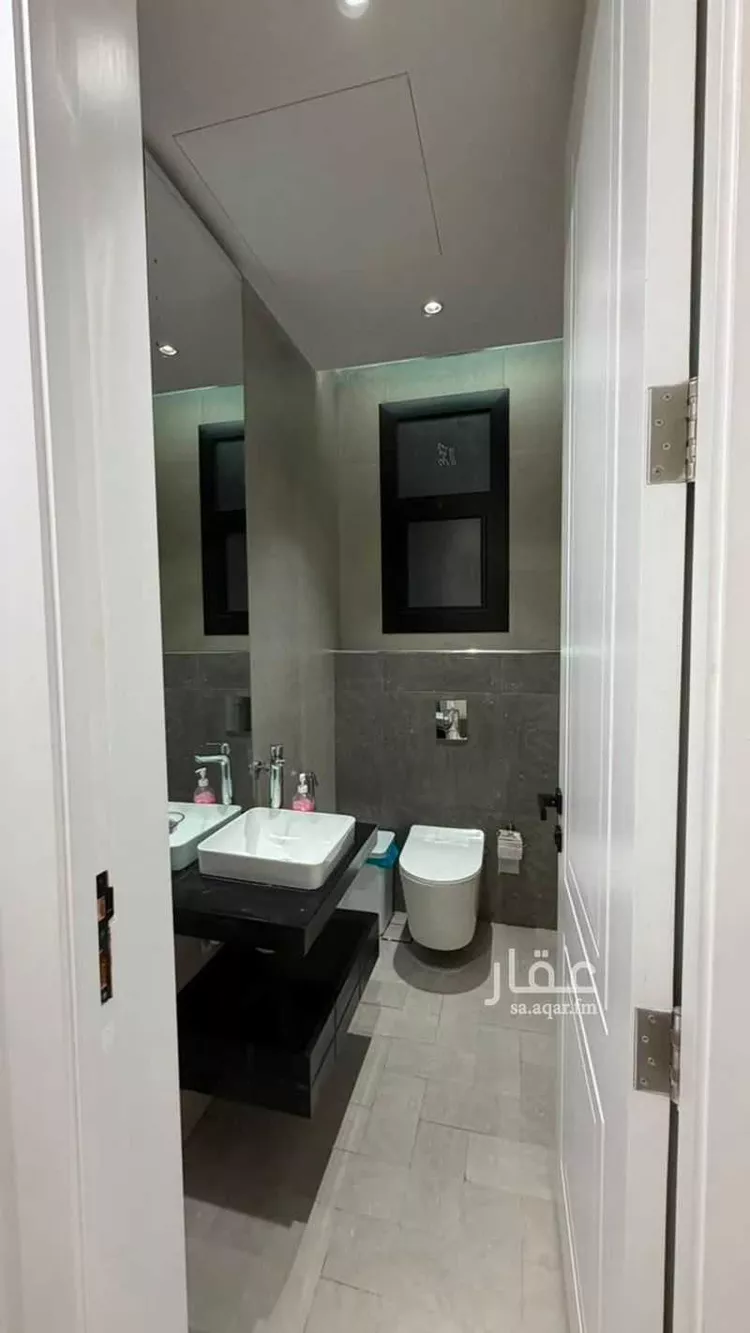 شقة للبيع في شارع جويرية بنت الحارث, حي المحمدية, مدينة الرياض, منطقة الرياض 11