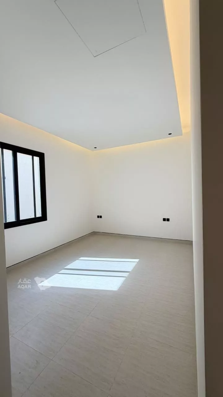دور للبيع في شارع أبي الوليد بن زيدون, حي مغرزات, مدينة الرياض, منطقة الرياض 15
