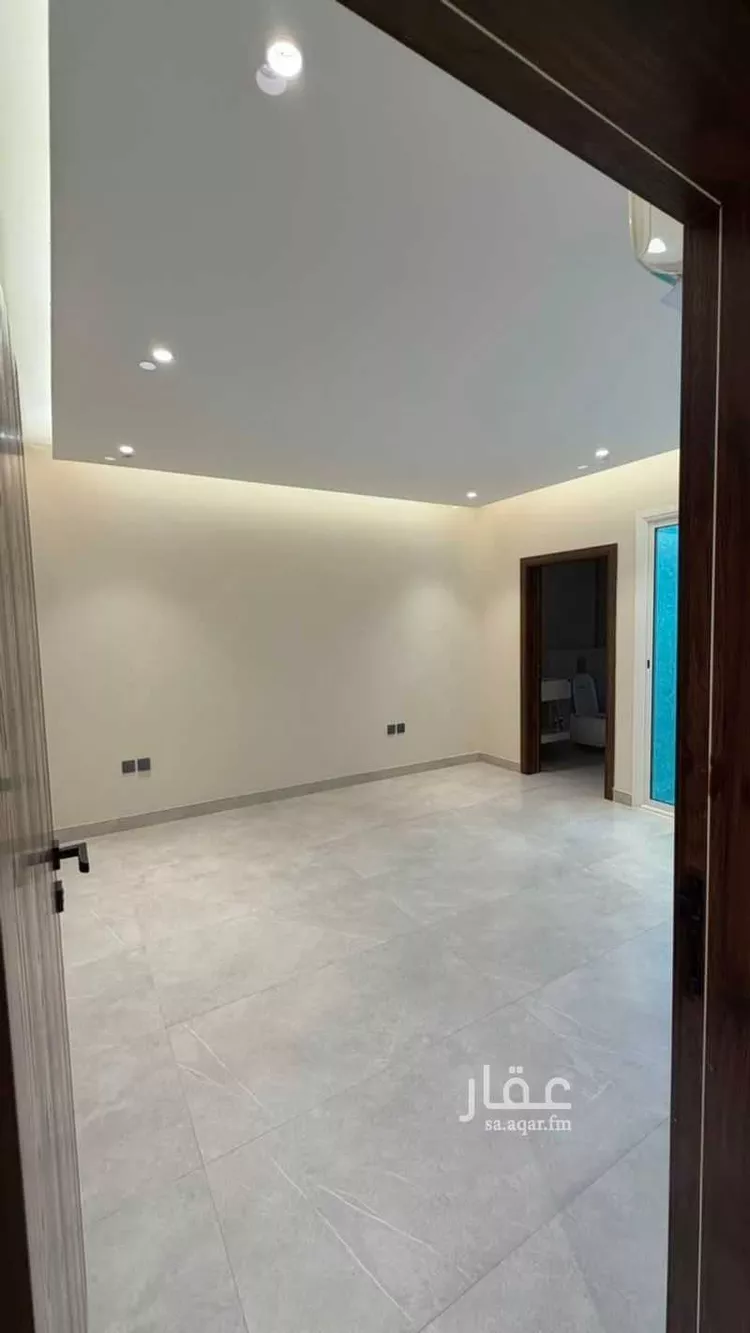 Floor for Rent in Riyadh As Sahafah 7