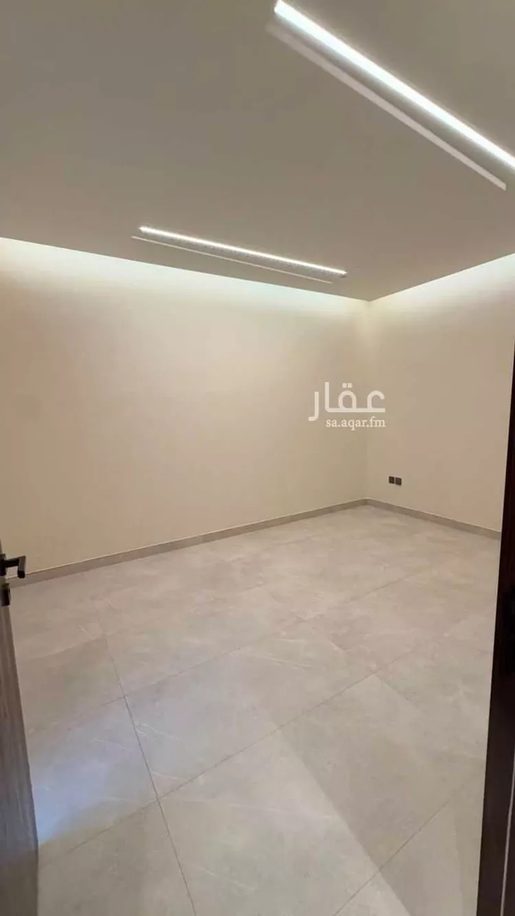 Floor for Rent in Riyadh As Sahafah 12