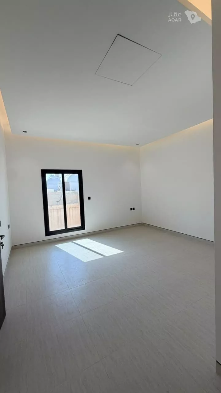 دور للبيع في شارع أبي الوليد بن زيدون, حي مغرزات, مدينة الرياض, منطقة الرياض 19
