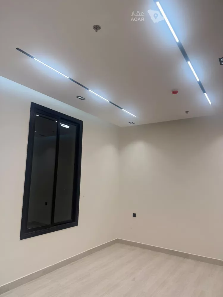 شقة للبيع في شارع شهيد الدين ثم الوطن عبدالرحمن سعيد عبد, حي السعادة, مدينة الرياض, منطقة الرياض 8