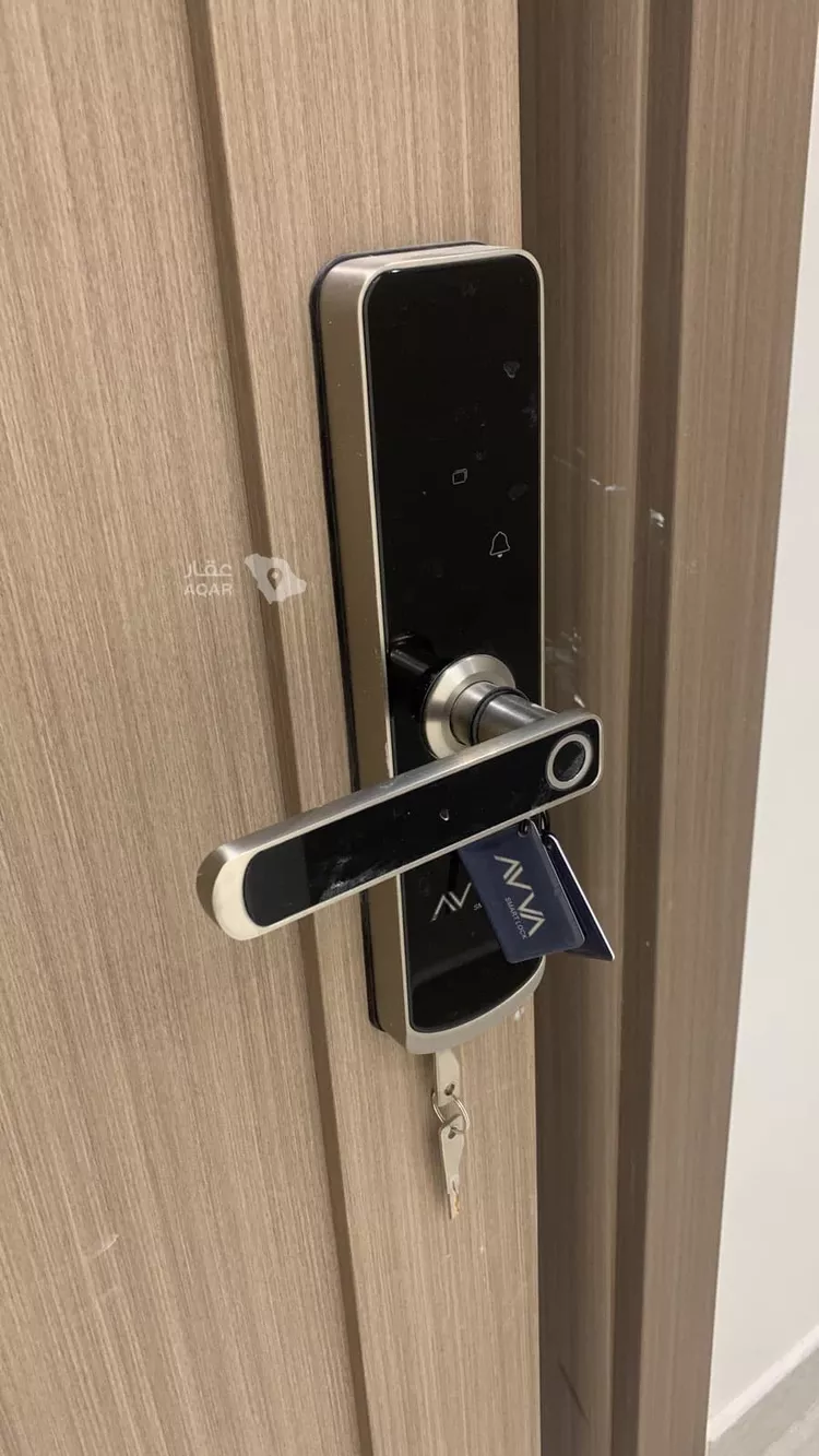 شقة للبيع في شارع شهيد الدين ثم الوطن عبدالرحمن سعيد عبد, حي السعادة, مدينة الرياض, منطقة الرياض 12