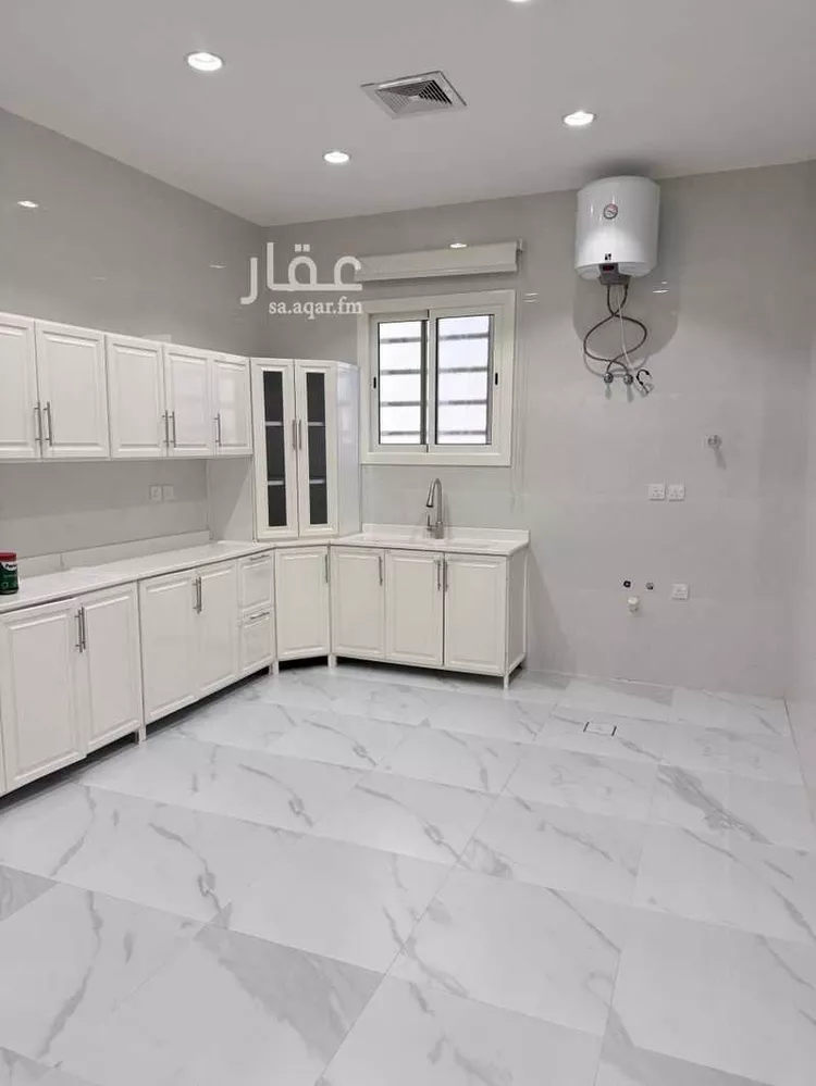 شقة للإيجار في شارع عبدالله بن إبراهيم الشرقاوي ، حي المهدية ، الرياض ، منطقة الرياض صورة 4